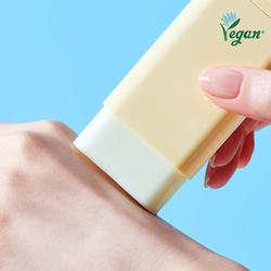 Tocobo Стик для лица солнцезащитный с витаминами - Vita waterproof sun stick, 18г