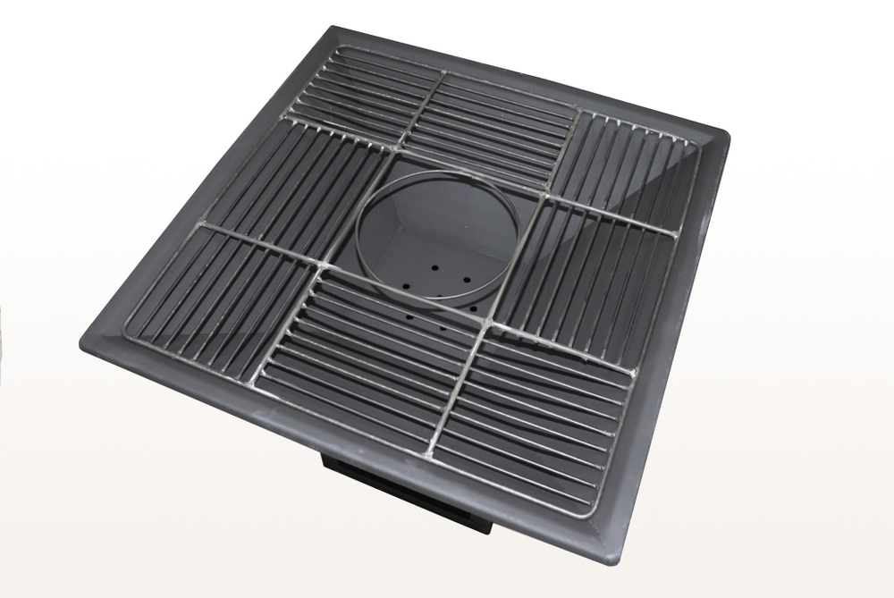 Очаг с вентиляционными отверстиями и решеткой для приготовления (№3)