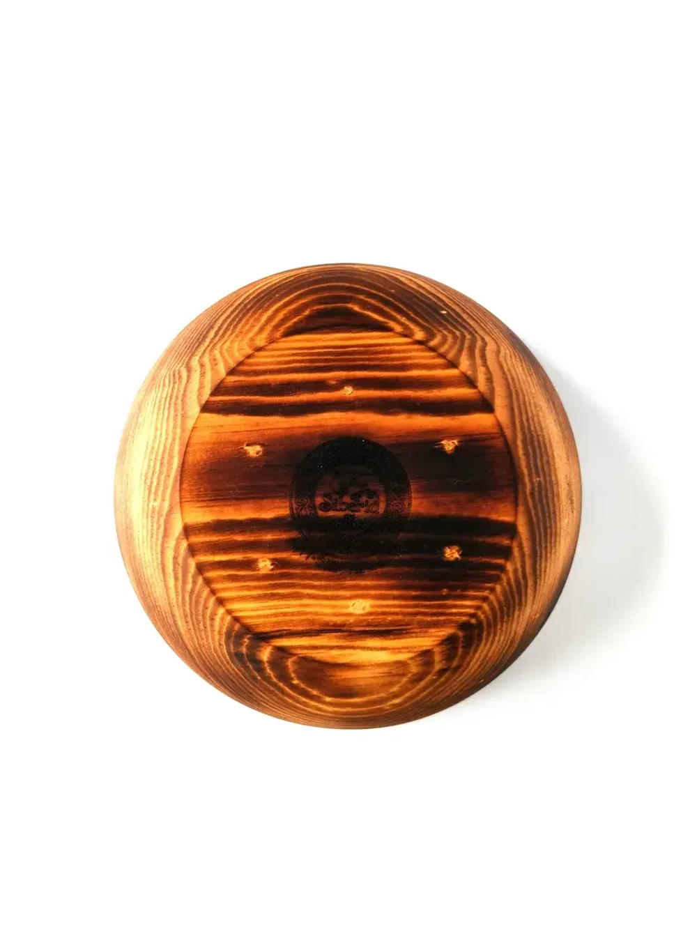 Деревянная сервировочная тарелка из кедра