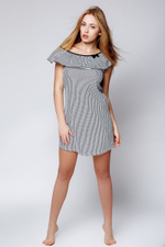 Платье с воланом Queen of Life (Размер: L) (Цвет: черный с белым)