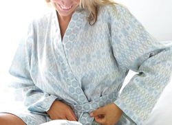 Халат сатиновый Blanc des Vosges Andy Opal Франция