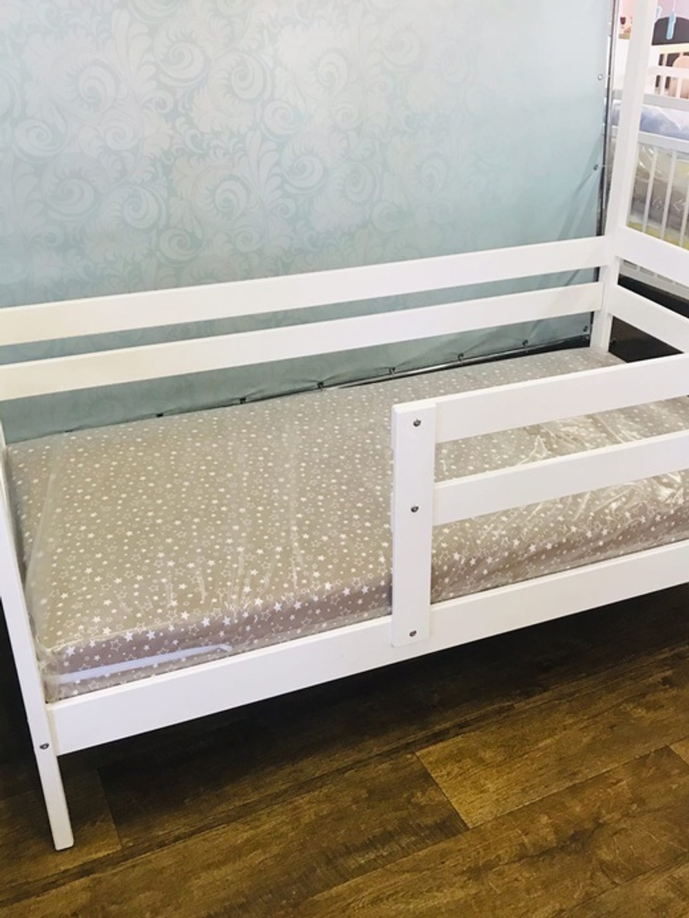 Кровать подростковая домик "Классика" 180*90 см белый 2 борта, (Pirogova wood)