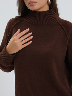 Вязаный свитер без разрезов