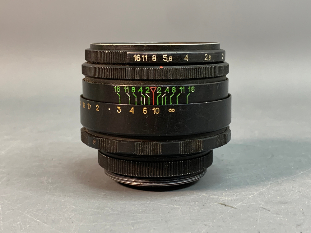 Helios-44-2 2/58 царапины на передней линзе