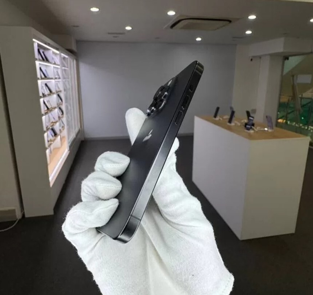 iPhone 15 Pro, 256 ГБ б/у