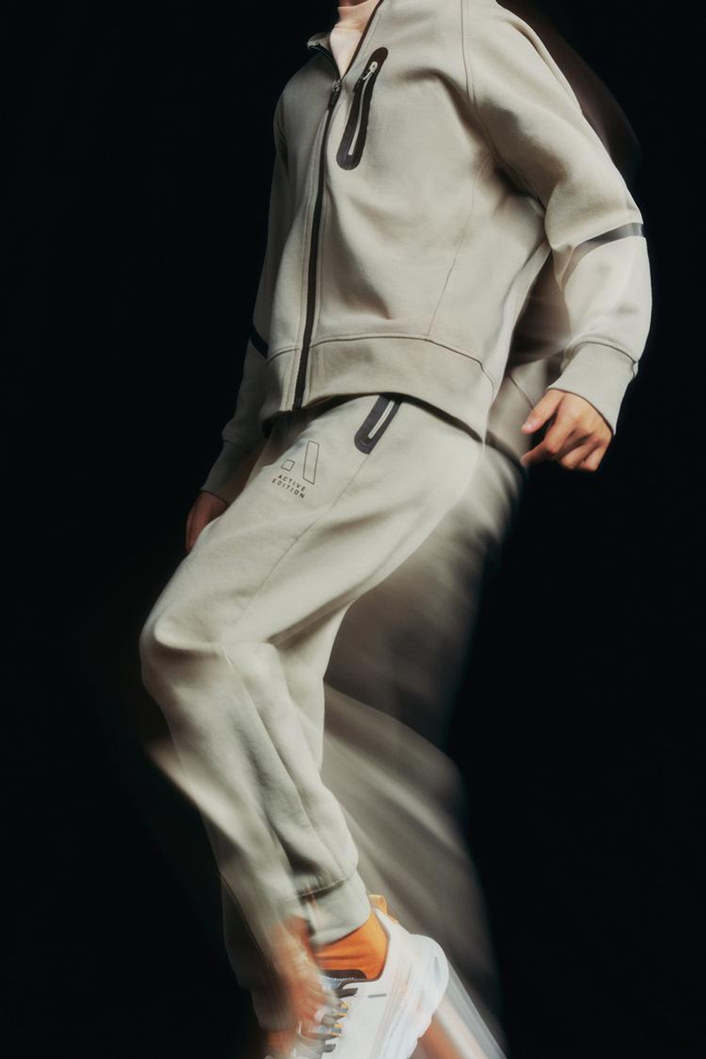 ZARA БРЮКИ-ДЖОГГЕРЫ SPORTY, ЗЕЛЕНЫЙ/СЕРЫЙ