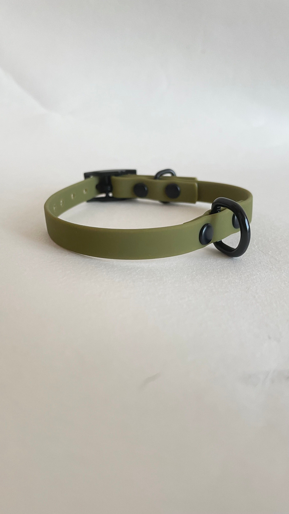 Поводок для мальтпу , мелких собак , 10 мм , 3 м , хаки