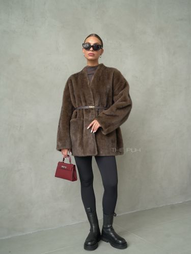 Шоколадная шуба с поясом