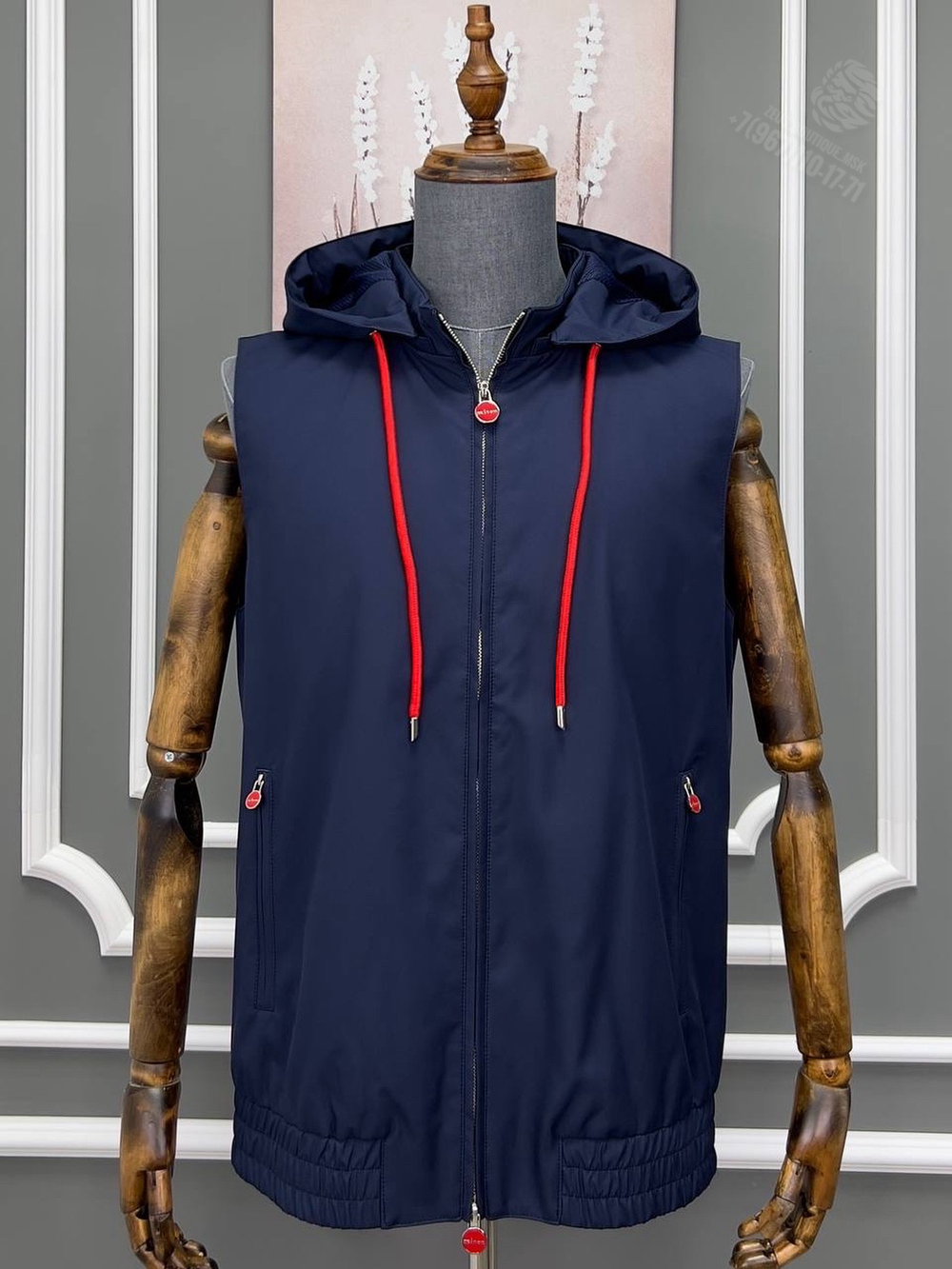 Жилет Kiton