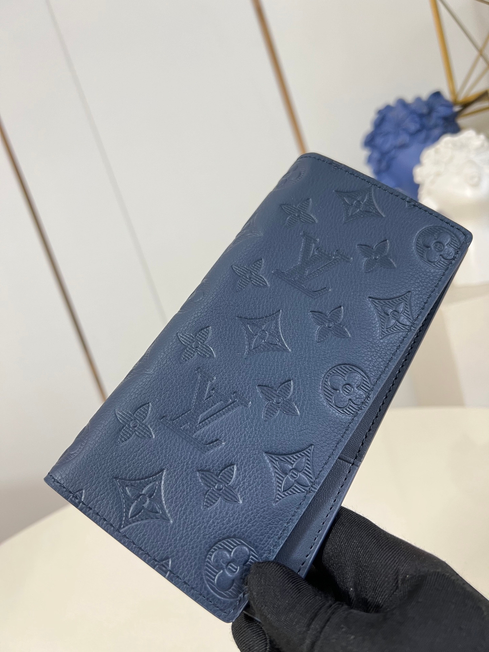 Louis Vuitton Brazza Wallet