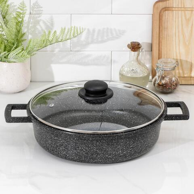 Сотейник Доляна, d=28 см, h=8 см, стеклянная крышка, литые ручки, антипригарное покрытие (Цвет: не задано)