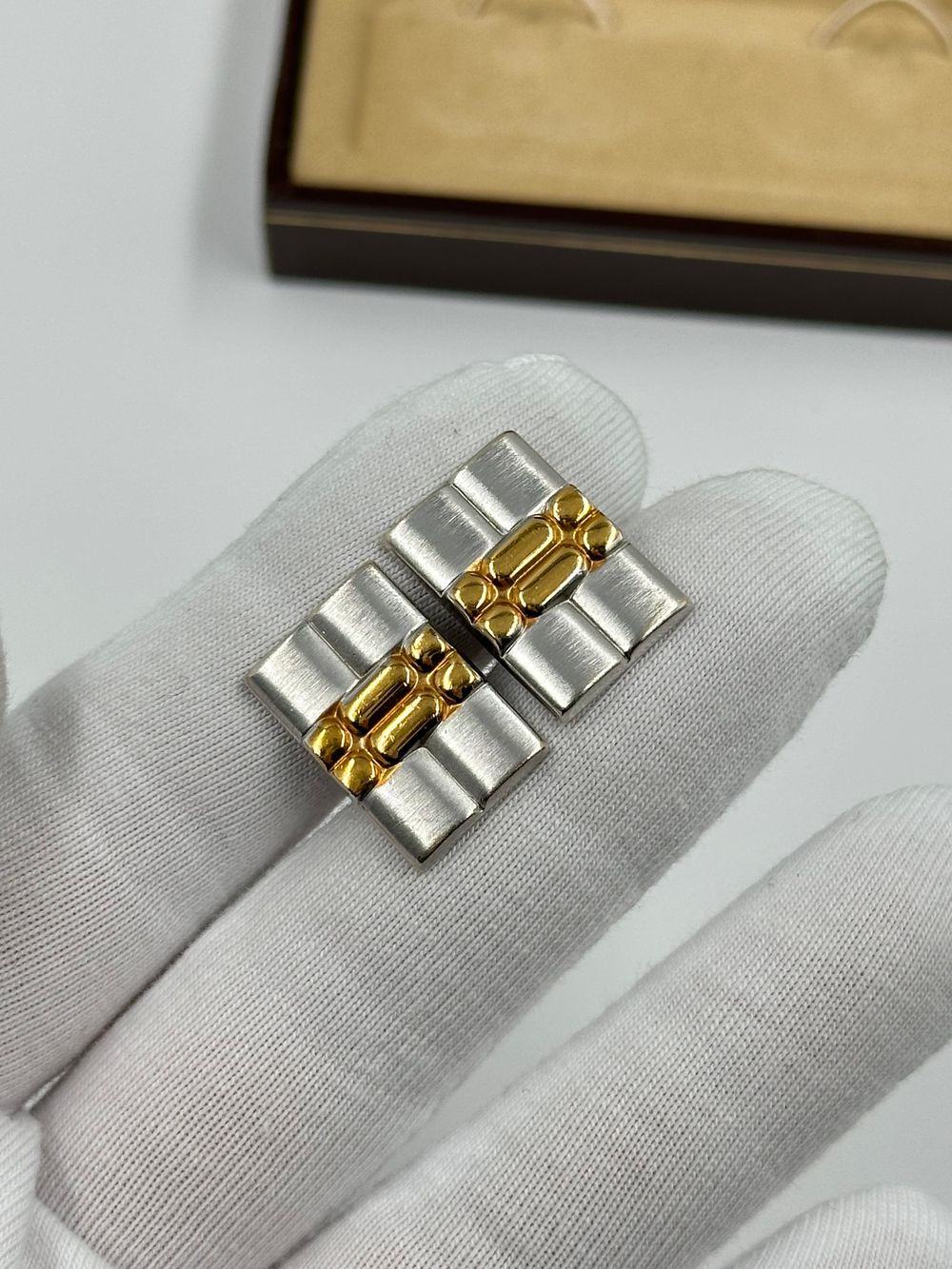 Комплект из запонок и зажима для галстука Bally