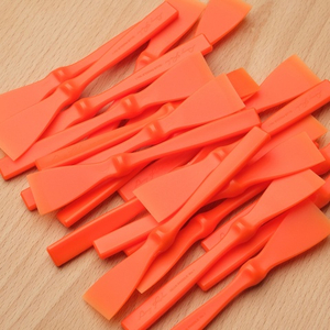 Шпатель Amy Roke оранжевый 22 мм