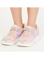 Кроссовки для девочки.