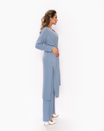 Женский трикотажный костюм-тройка голубой с кардиганом