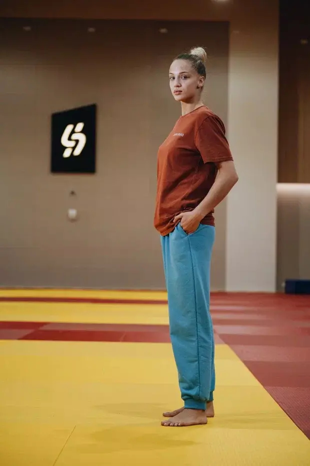 Женские спортивные штаны Judo Buro с вышивкой JB