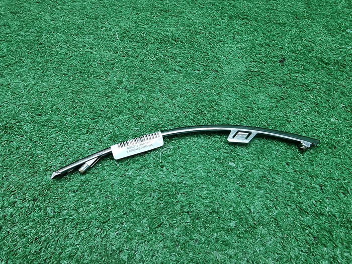 Молдинг заднего бампера LH Hyundai Tucson 4 20-нв