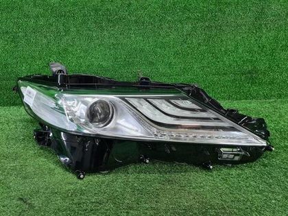 Фара правая Toyota Camry xv70 (2020-н.в.) LED
