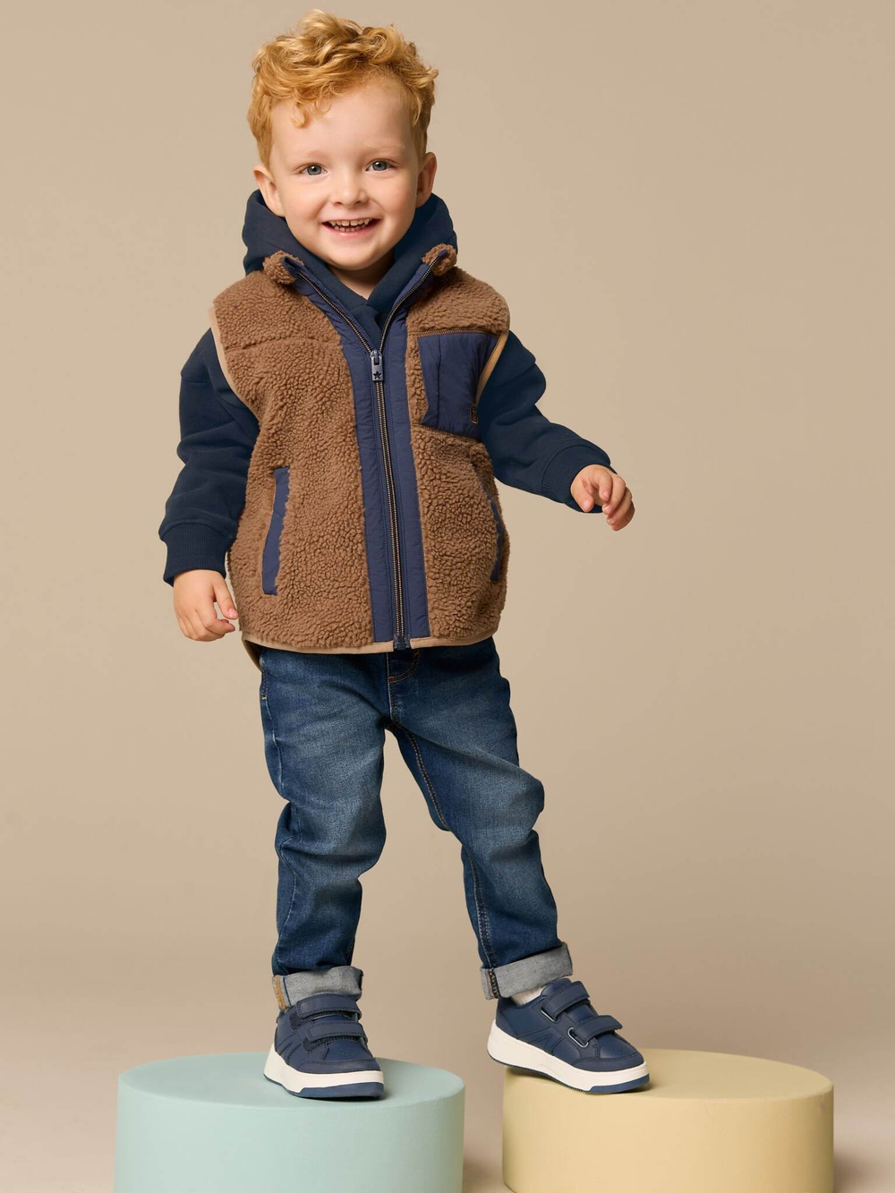 Жилет утепленный для мальчика Next Q60-437, Коричневый, Синий