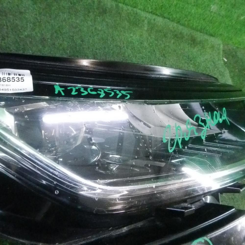 Фара правая Skoda Kodiaq (2016-2022) LED