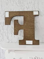 Буква английского алфавита деревянная настенная