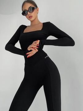 Комбинезон с длинными рукавами с легинсами