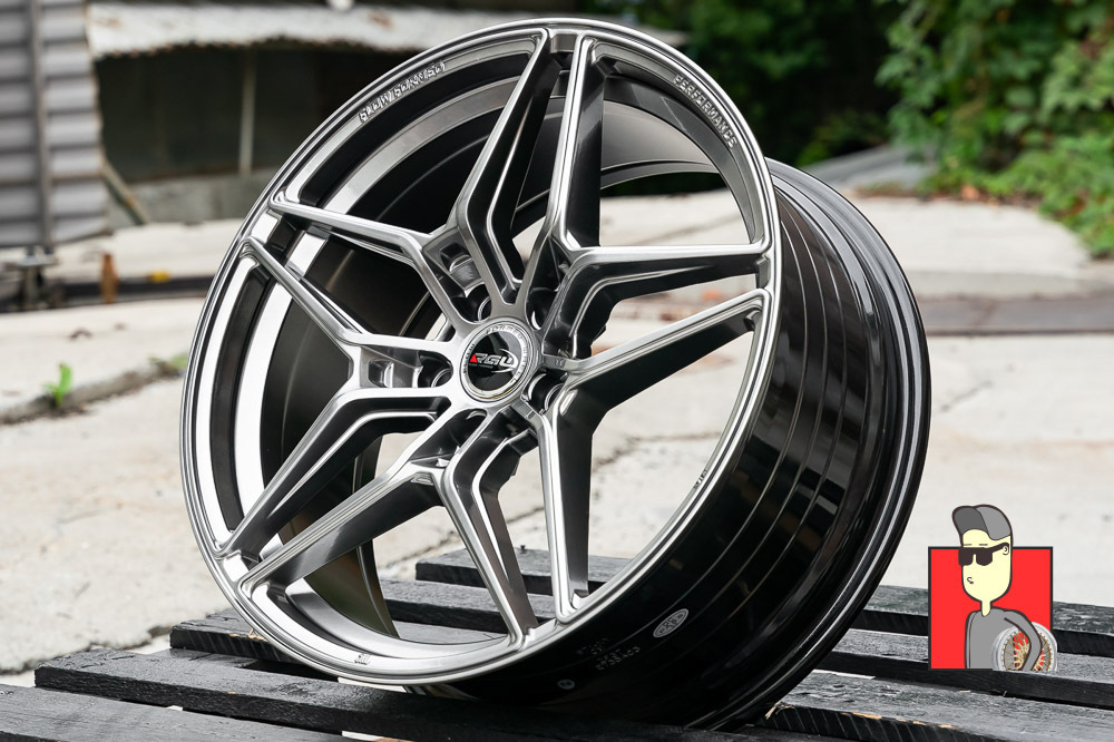 Комплект дисков Vossen EVO-1R 18x8 et35 5x114.3