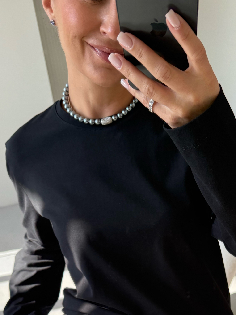 Жемчужное колье с кристаллическим элементом