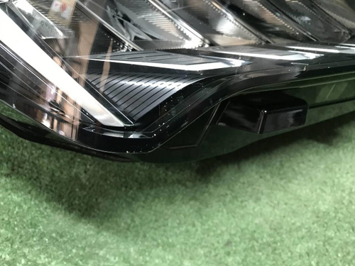 Битая Фара правая Geely Coolray (2023-н.в.) LED