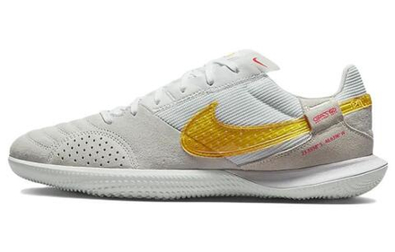Кроссовки Nike Streetgato