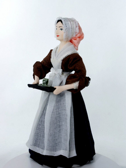 Кукла фарфоровая в костюме служанки 18 века Шоколадница Лиотара