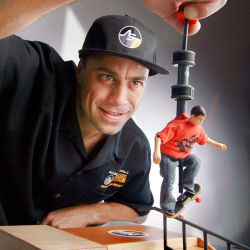 Фигурка Скейтбордист Ryan Sheckler