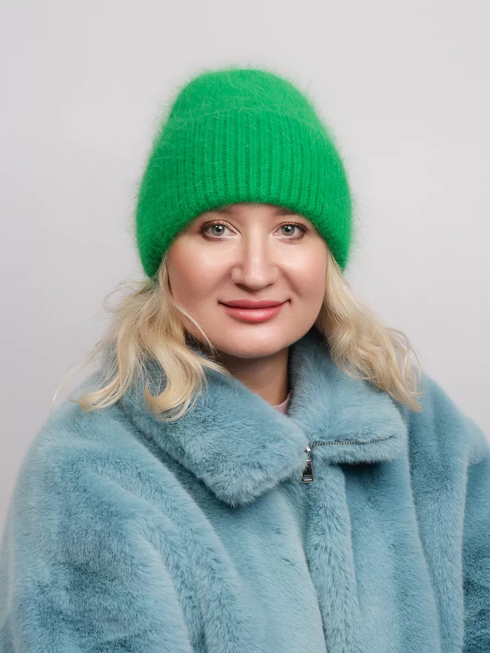 шапка вязаная бини ангора теплая демисезонная с отворотом