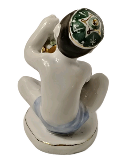 Фарфоровая статуэтка "Мальчик - узбек с виноградом", СССР, ЛФЗ, 1960 - 1970 гг.