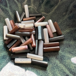 Перламутр. Камни для изделий на заказ. Цена зависит от вида заказанного изделия