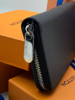 Кошелёк Louis Vuitton