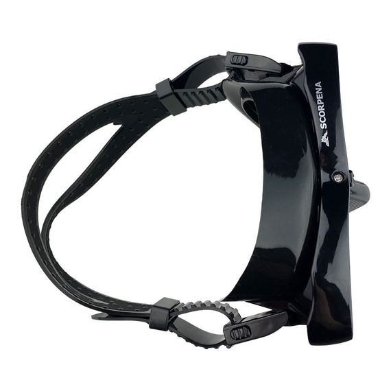 Маска с просветленными линзами Scorpena A3 черно-белая