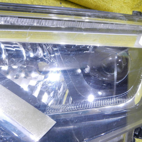 Фара левая Toyota Rav 4 CA40 (2015-2019) LED