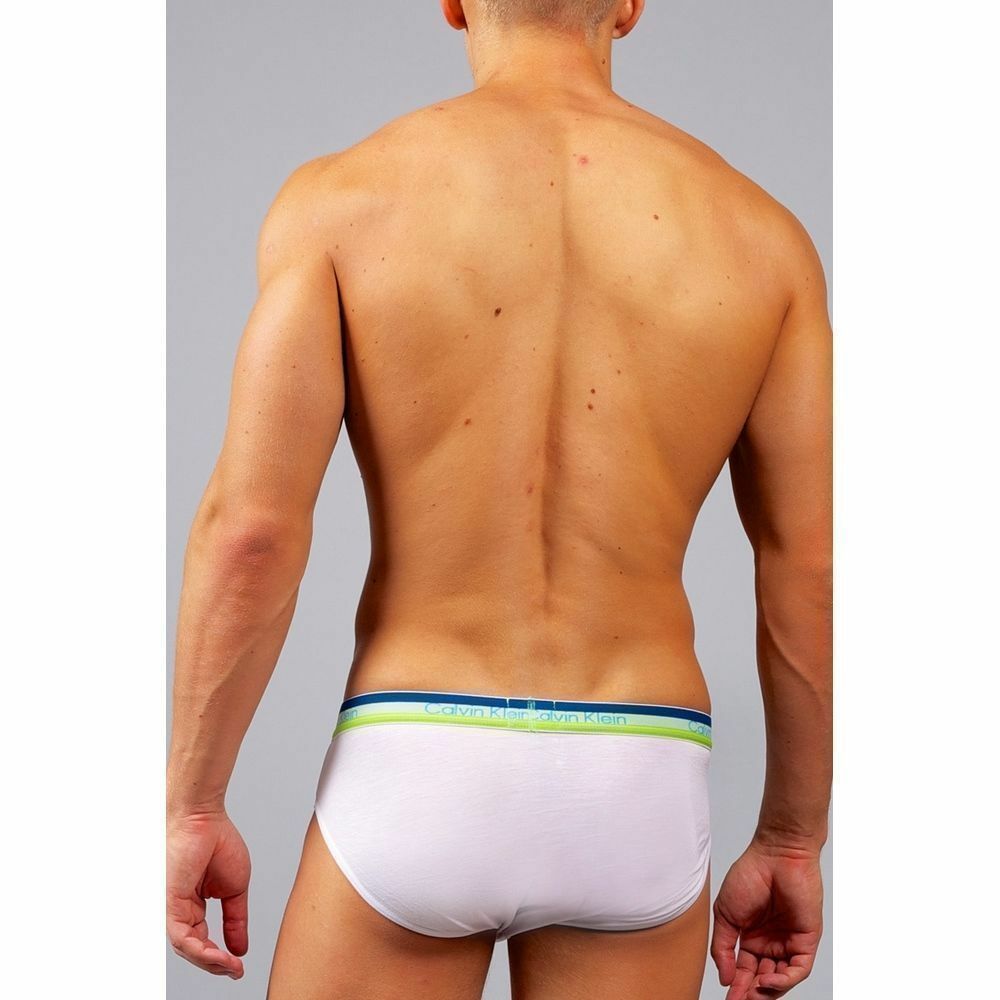 Мужские трусы брифы белые Calvin Klein