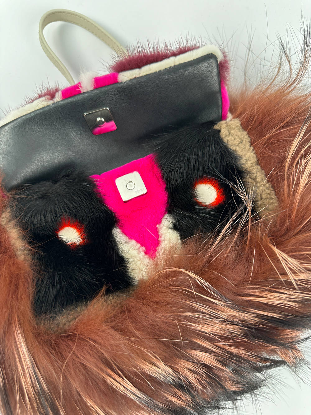 Сумка Fendi Monster Baguette