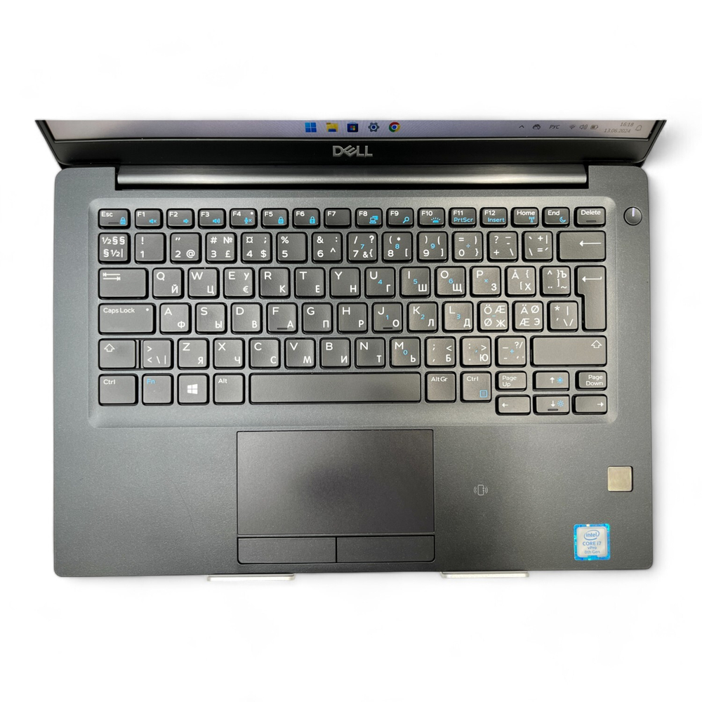 Latitude 7390