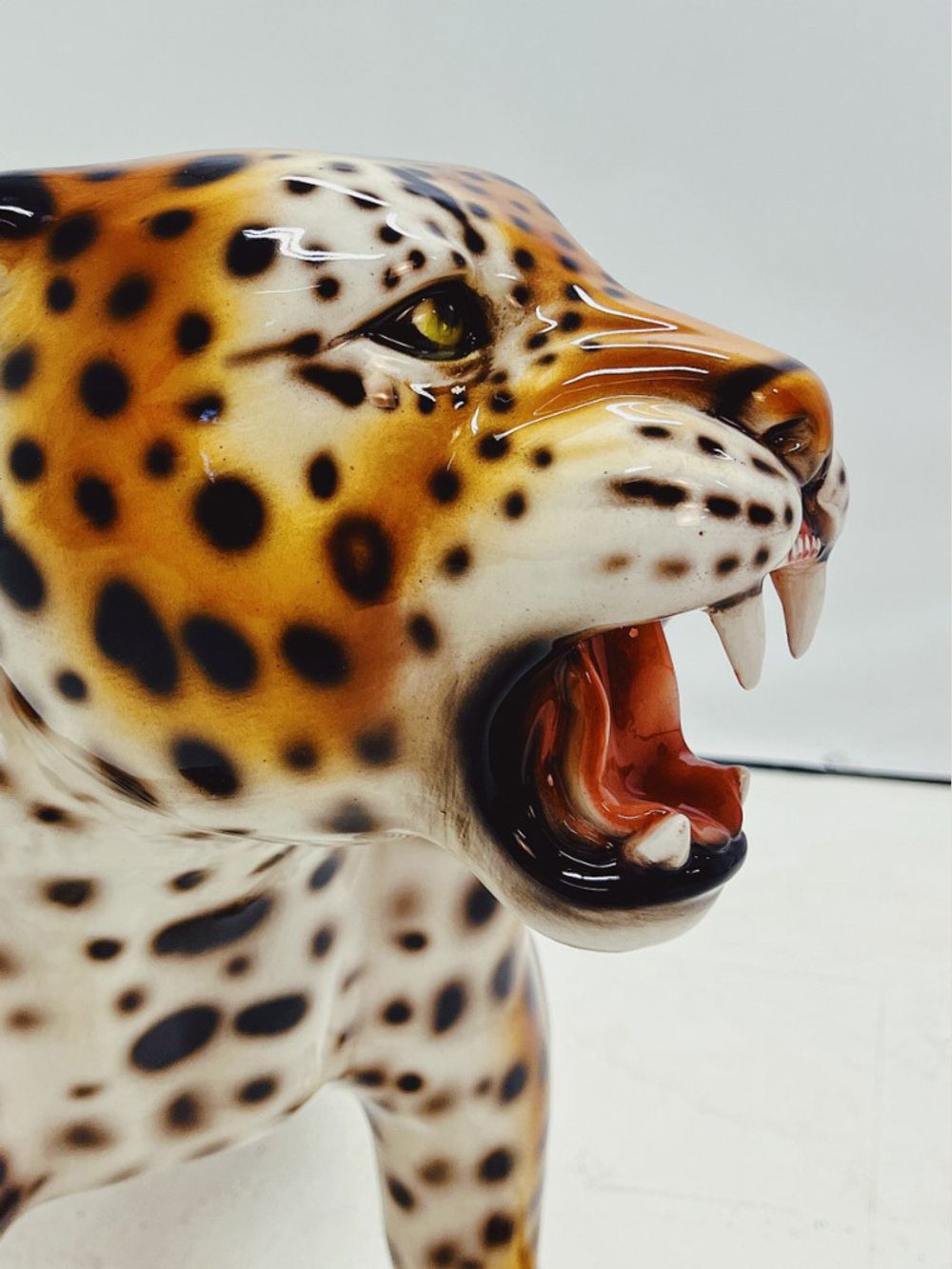 Boxer Скульптура интерьерная "Леопард"