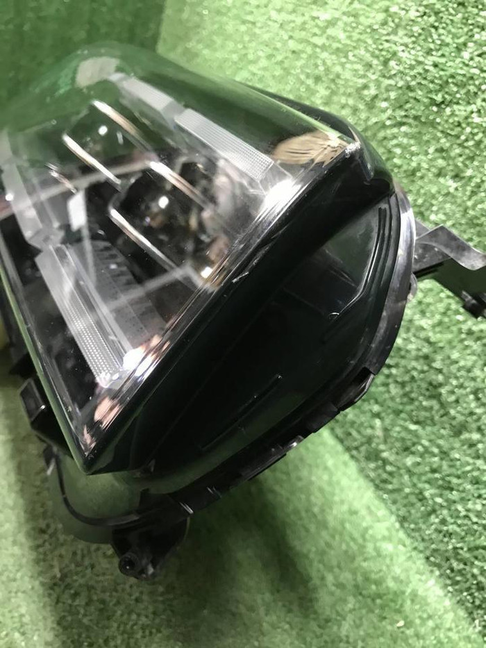 Фара правая Geely Monjaro (2021-н.в.) LED