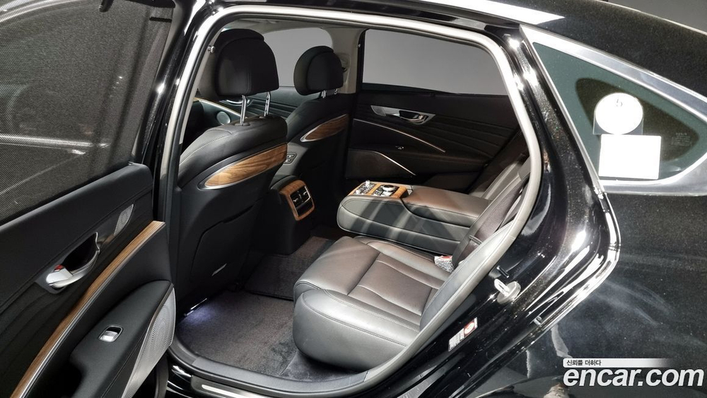 Kia The New K9 (Quoris/K900) 2 Generation 3.8 GDI AWD (04.2022)