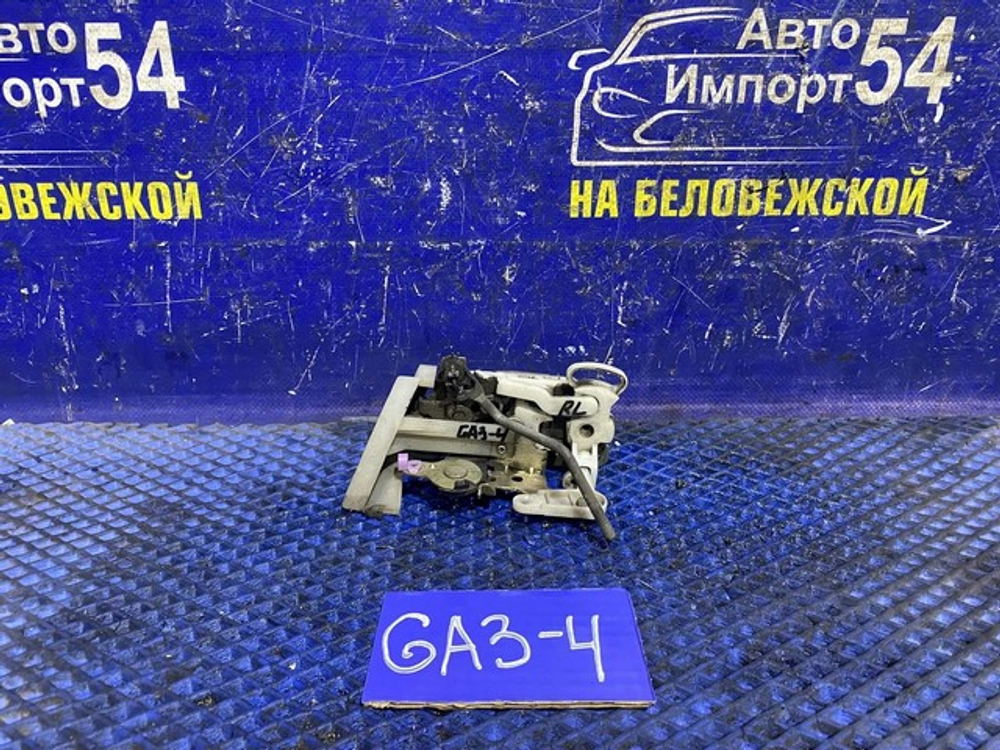 Замок двери задней левой Honda LOGO 1997