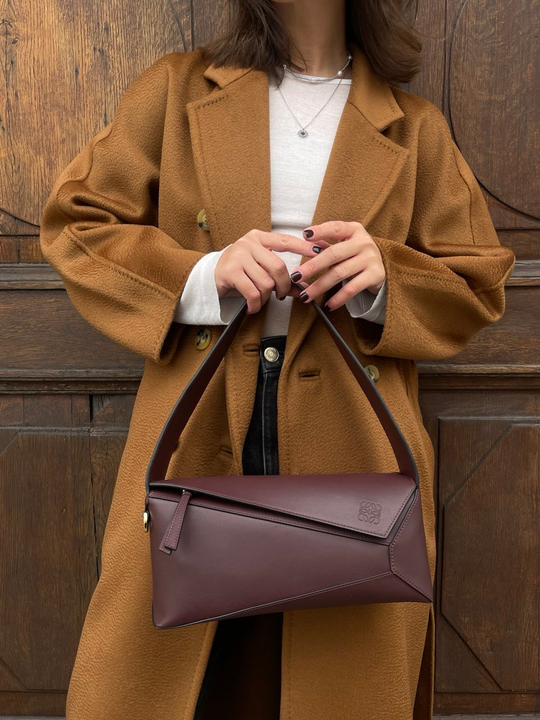 Loewe Puzzle Hobo