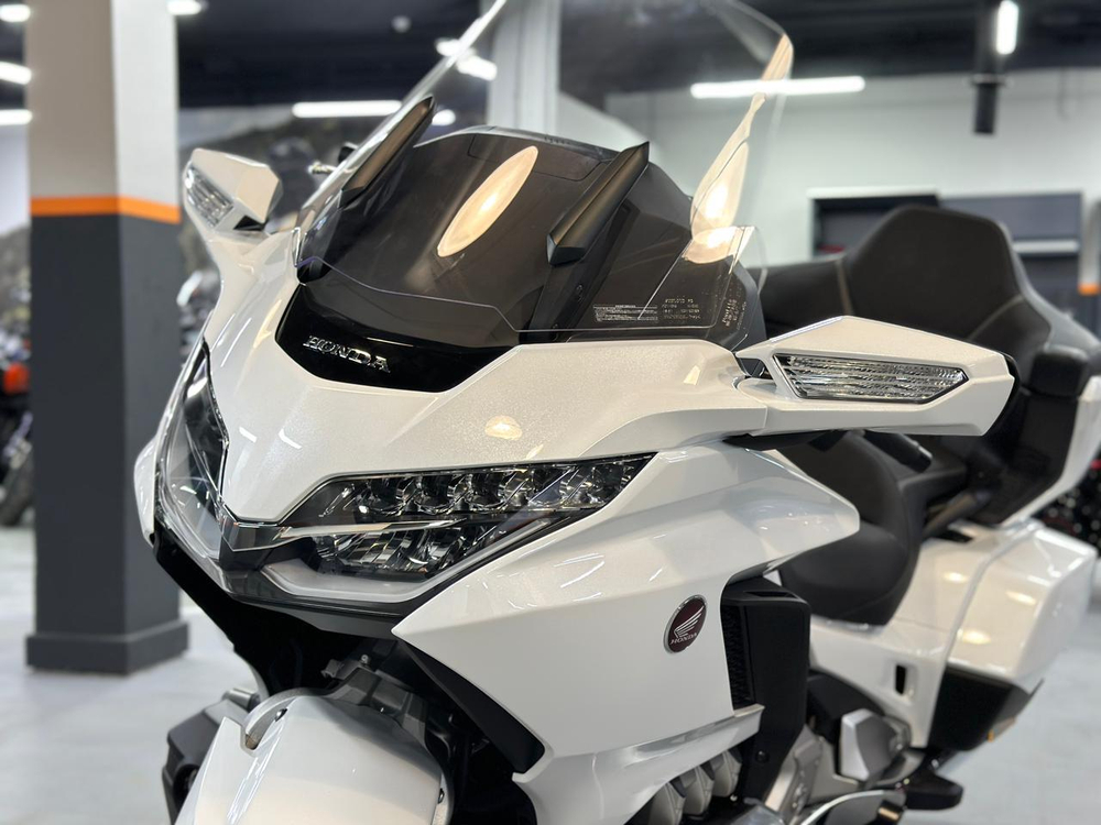 Honda GL 1800 Gold Wing (DCT)