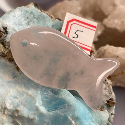 37081 Розовый кварц Кулон Рыбка фигурка 40мм