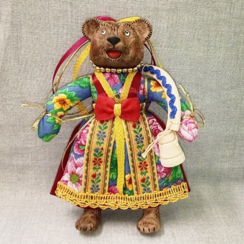 Ёлочная игрушка Медведица "Маша" с коромыслом