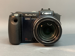 Canon PowerShot Pro1